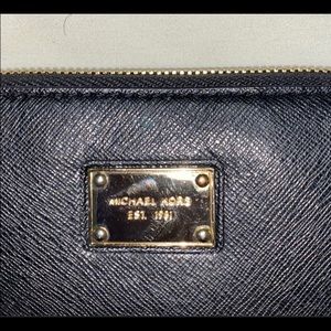 Small Michael Kors wallet